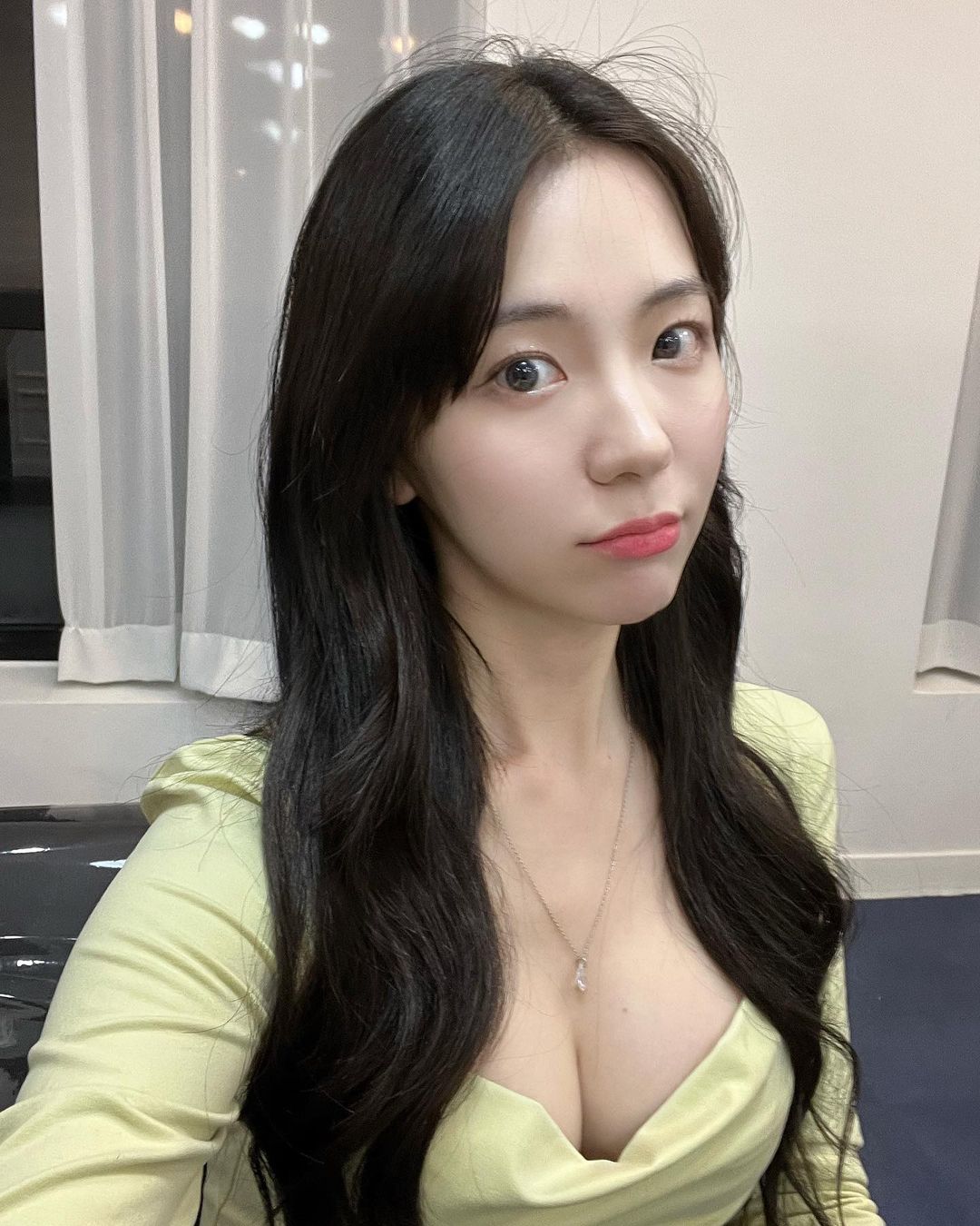 165748h55jj511vvlgl59h.jpg