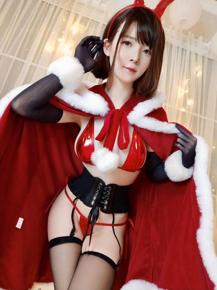20241208153107-01dcfc48b197-산타녀-75-4-Yi-Xiao-Yang-Ze.jpg