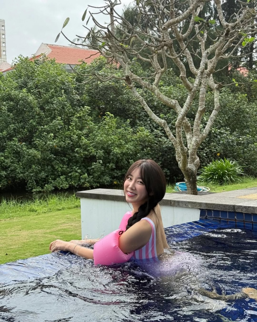 20241213002539-e095e76b6ec6-다낭여행간안지현치어리더9.jpg