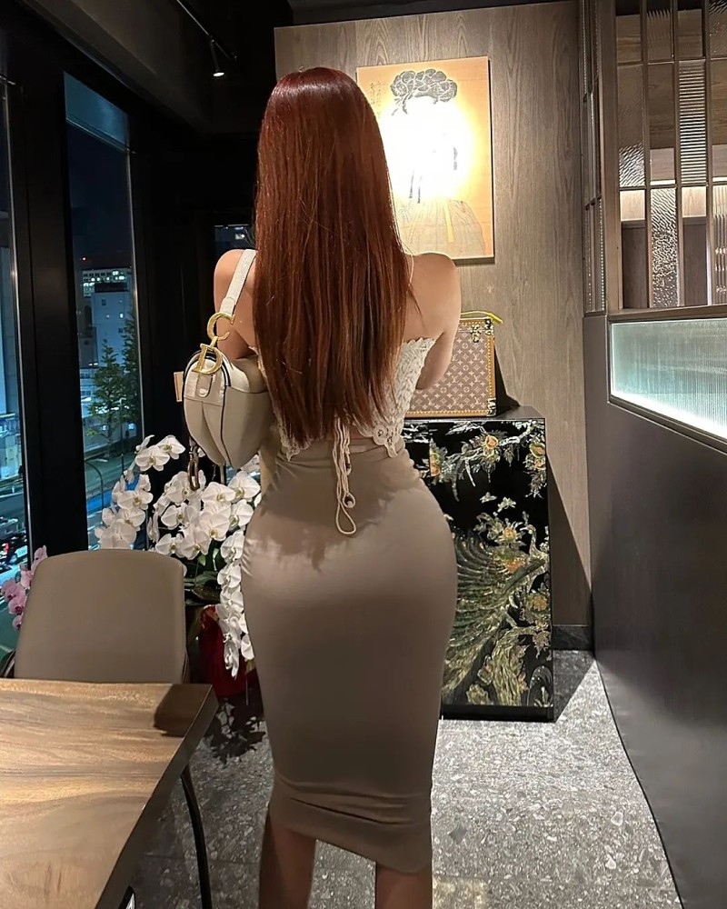 20250227072716-a21ce2d534a4-제니-03-5.jpg
