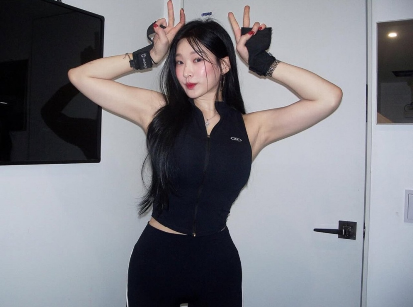 20250617012720-eaedd9c7fe86-피트니스모델다비너스4.jpg