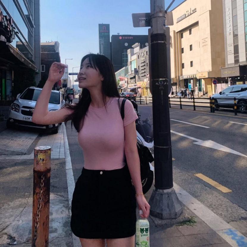 20250622185811-f1c15cf8c1f8-F컵이라는유튜버미니로운생활4.jpg