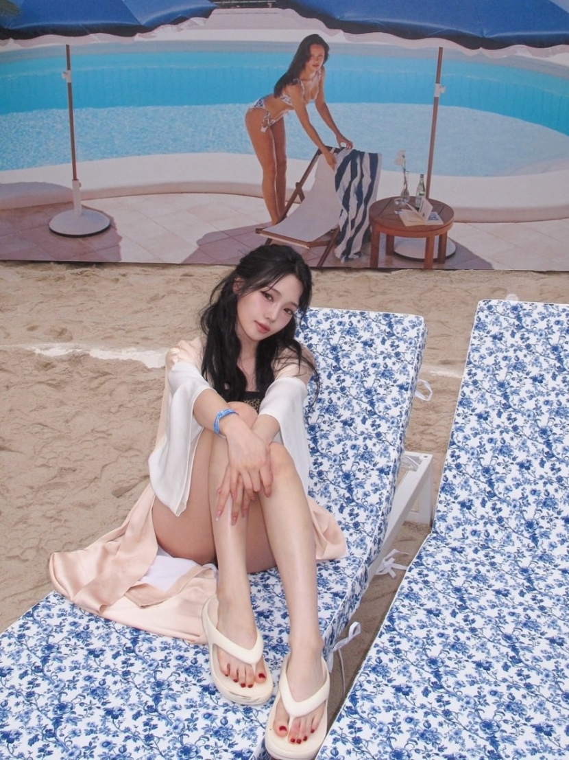 20250629184209-dcb7119a3e35-프로미스나인노지선비키니5.jpeg