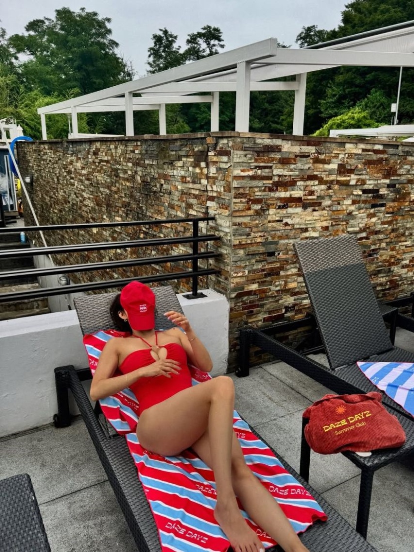 20250629184309-ba03f8467ed0-한그루수영복몸매근황1.jpeg
