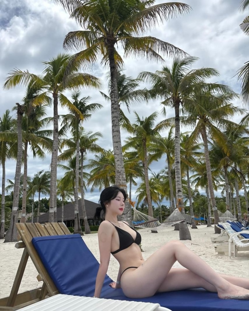 20250723011650-0e8227e2a23e-김우유비키니1.jpeg