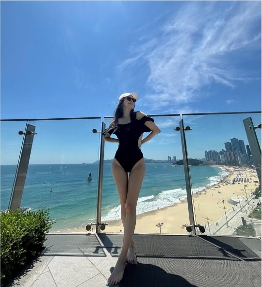 20250807195010-5be3aabdf586-장영란수영복몸매4.jpeg