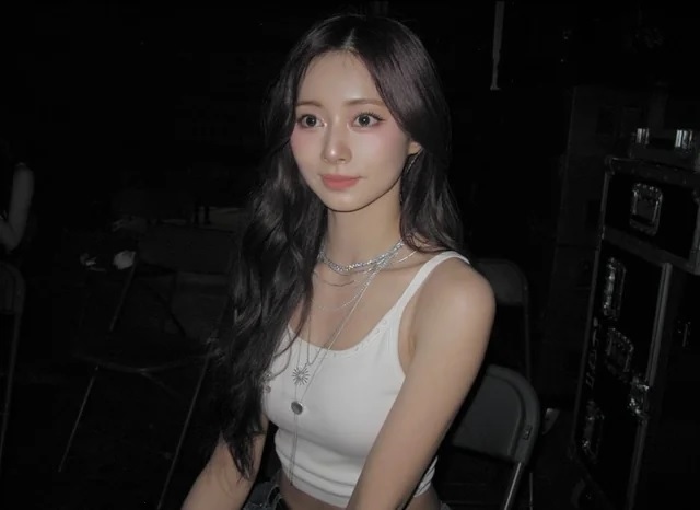 20250821231517-22c78b05a6b8-쯔위3.jpg