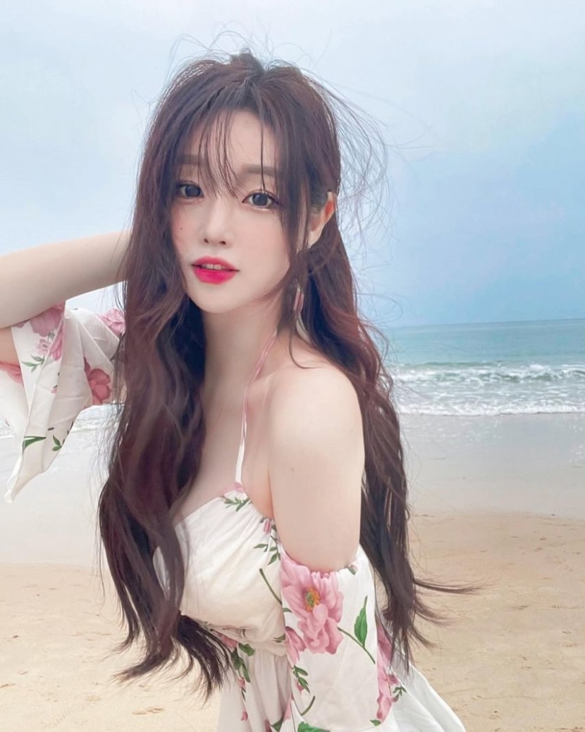 20250828012246-30d14630073f-한갱여친룩3.jpeg