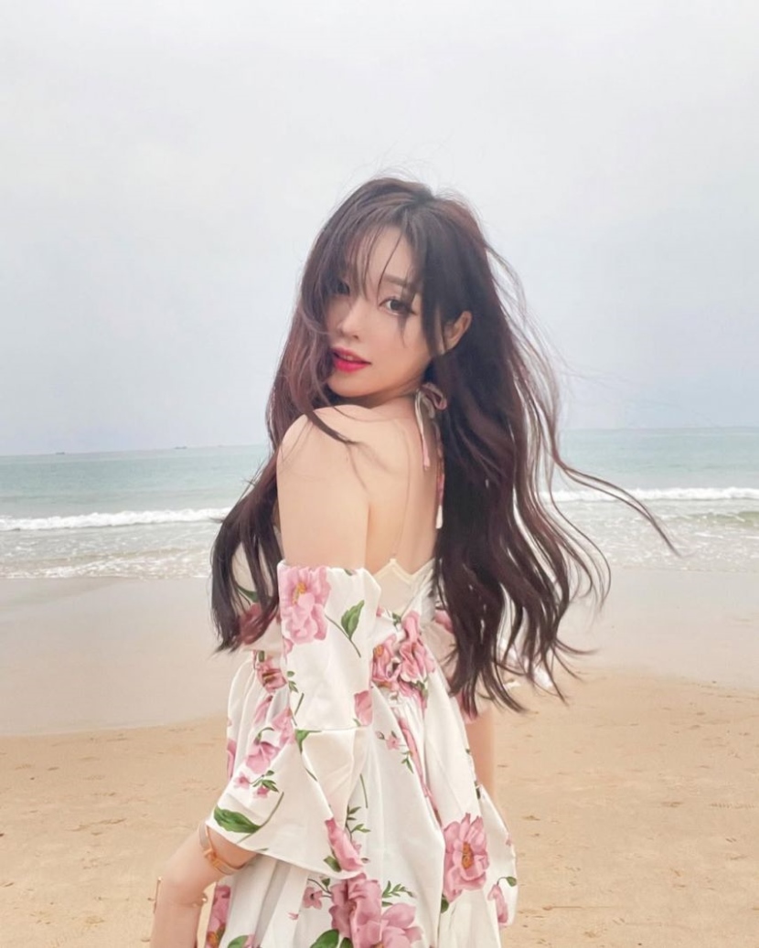 20250828012254-3e00d7f562b6-한갱여친룩4.jpeg