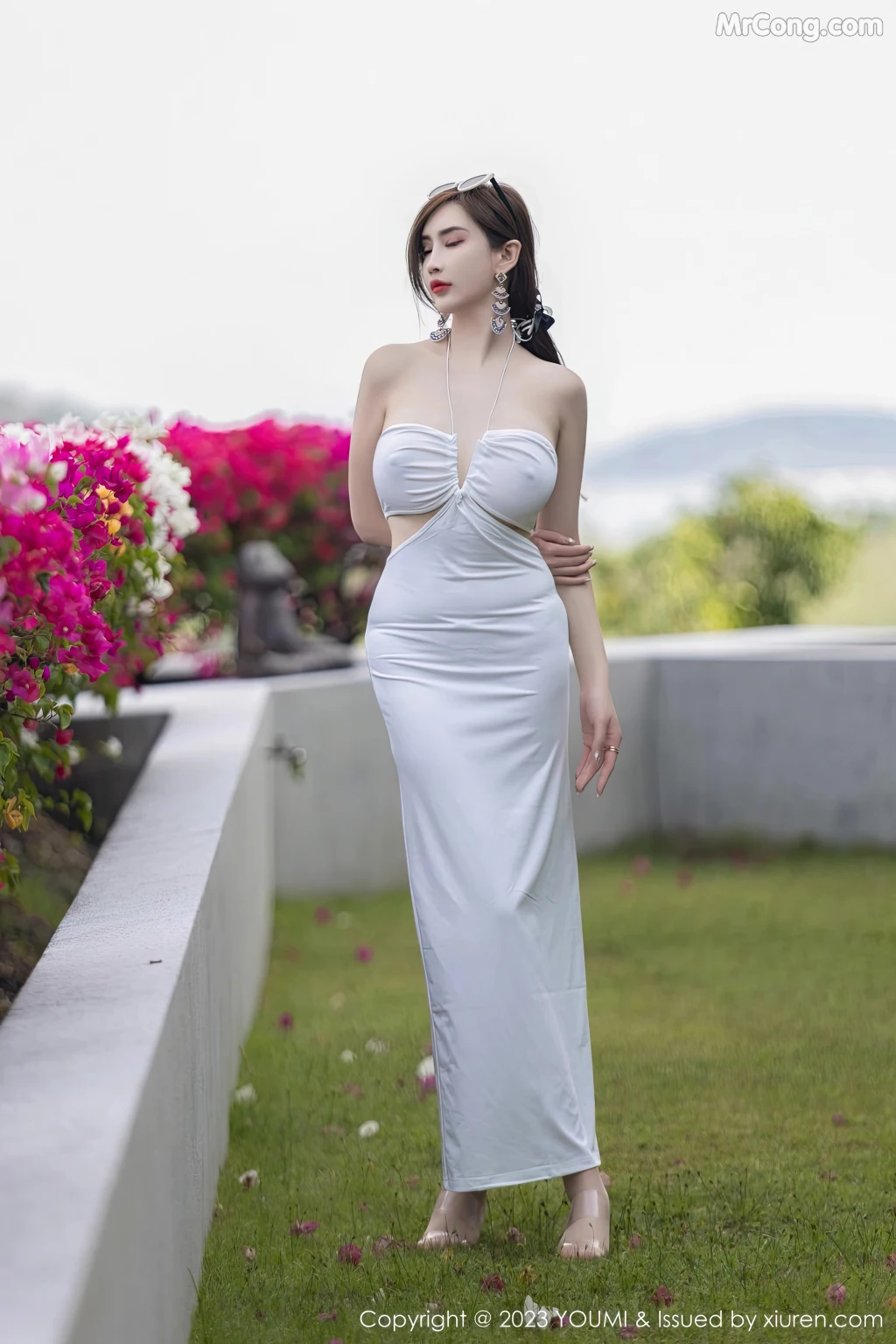 YouMi-Vol.931-Zhou-Yan-Xi-Carol-MrCong.com-004.webp
