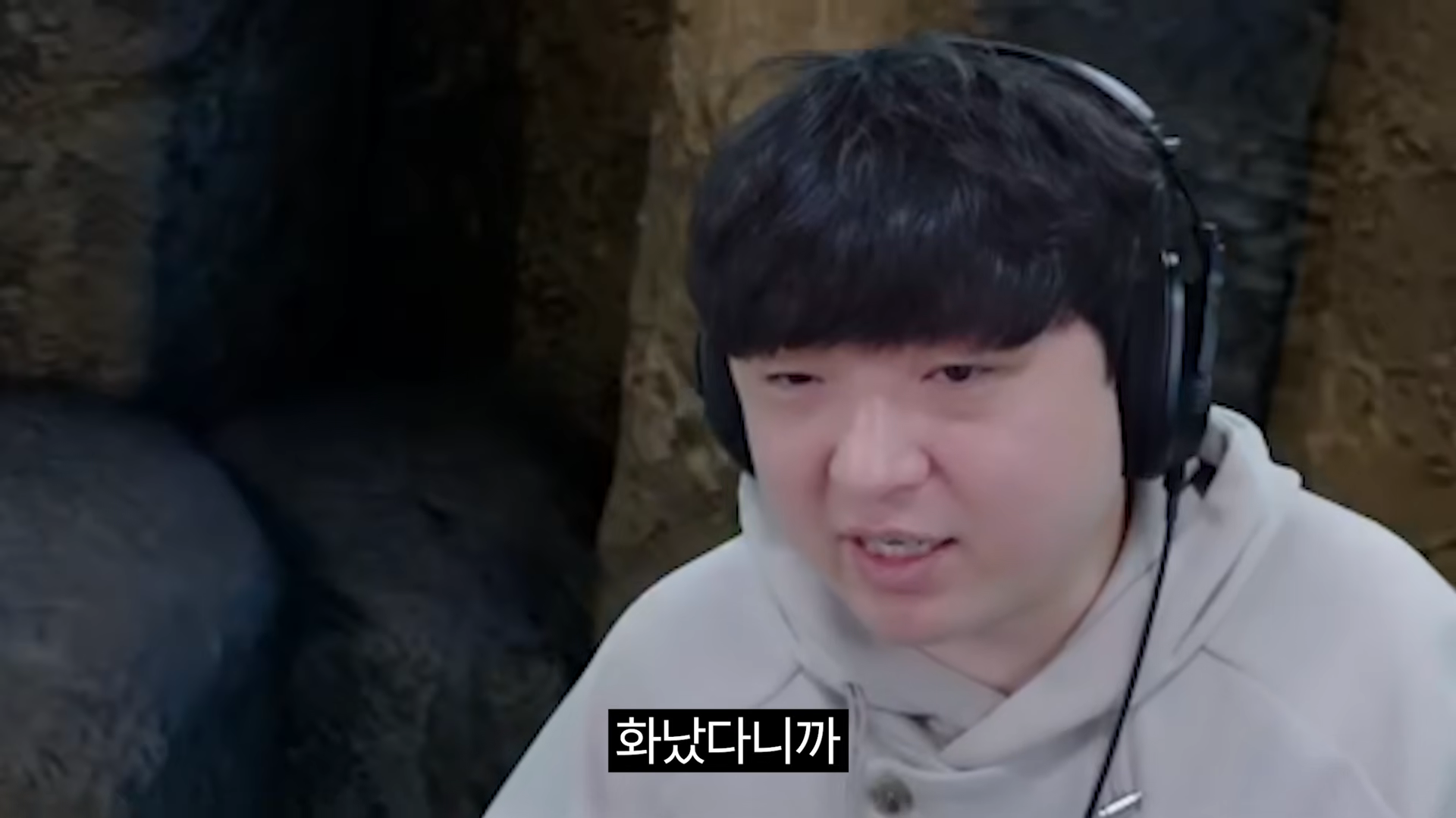 i1825420256.png