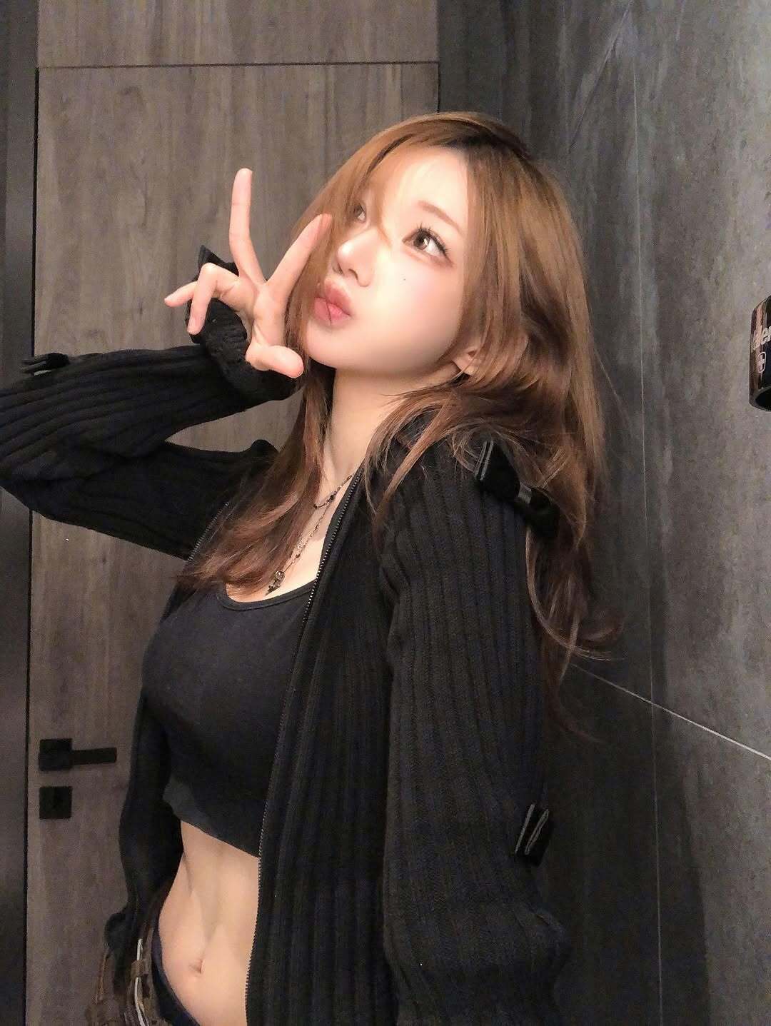 i1877244890.jpg
