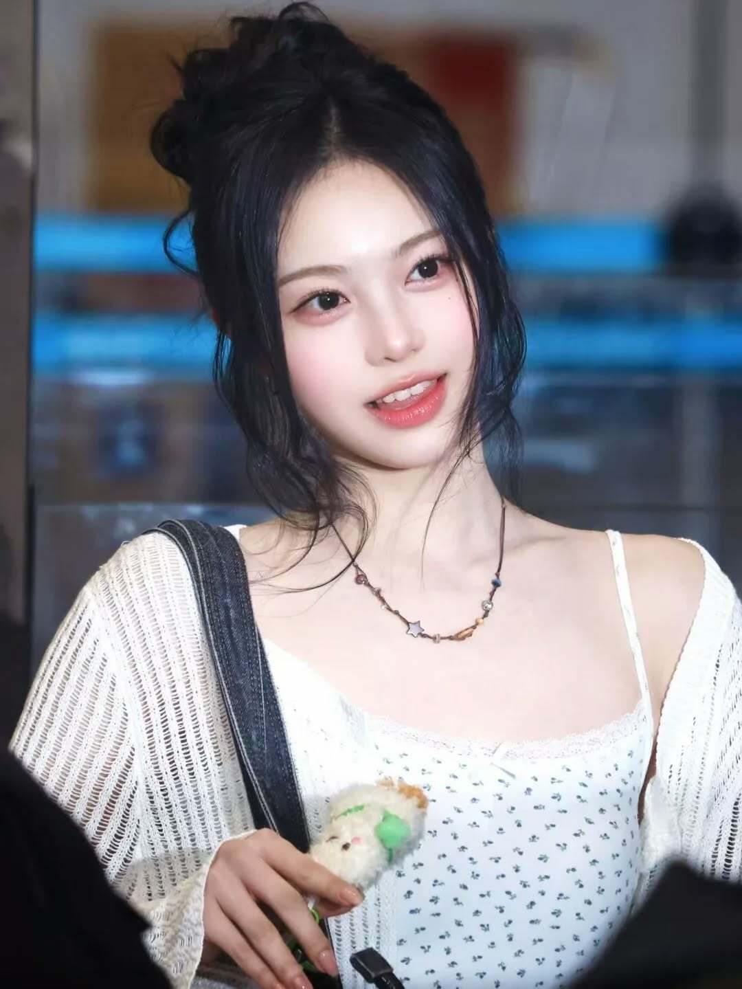 i1952249367.jpg